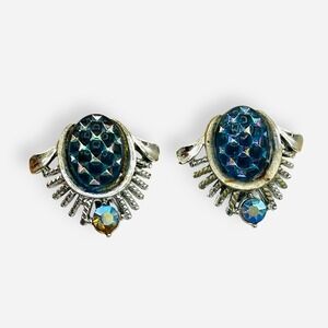 Vintage Coro Blue Rhinestone Silver Clip On Earrings Faceted Iridescent